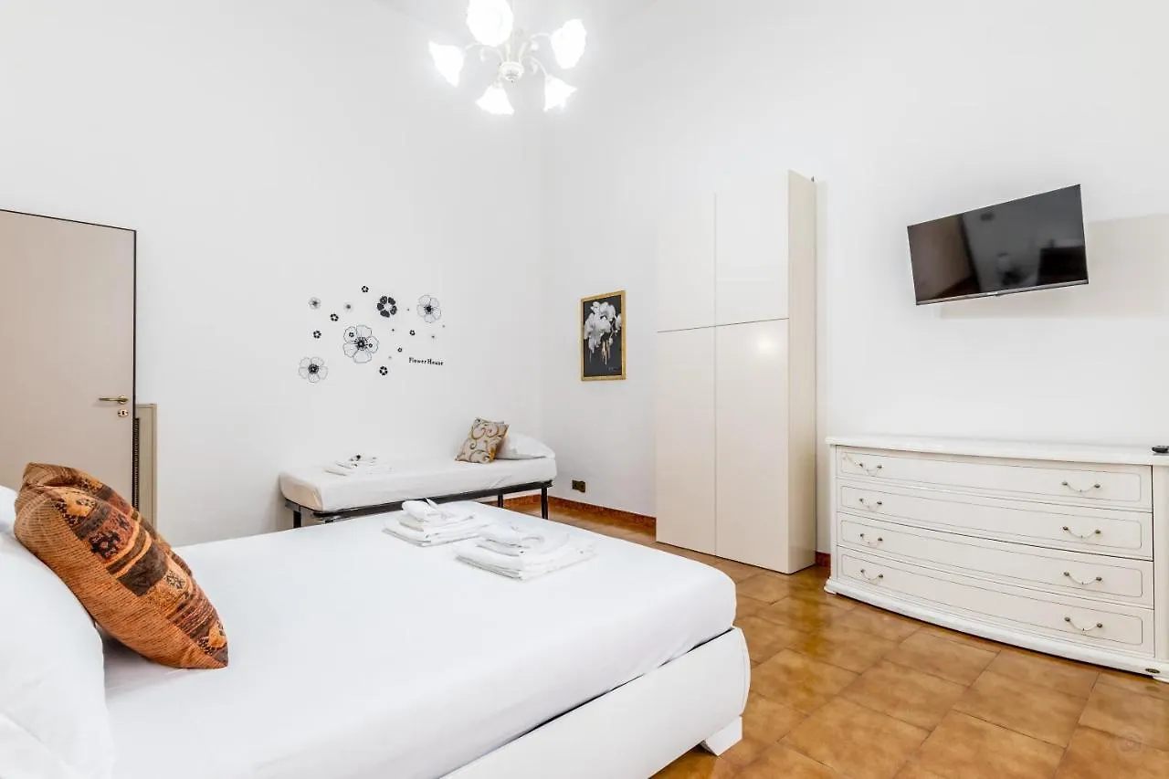 Bbhome Elegant Apartment In Front Of Termini Station Rome 0*,  Italy