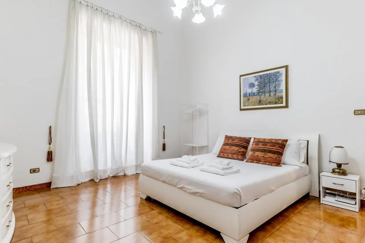 Bbhome Elegant Apartment In Front Of Termini Station Rome