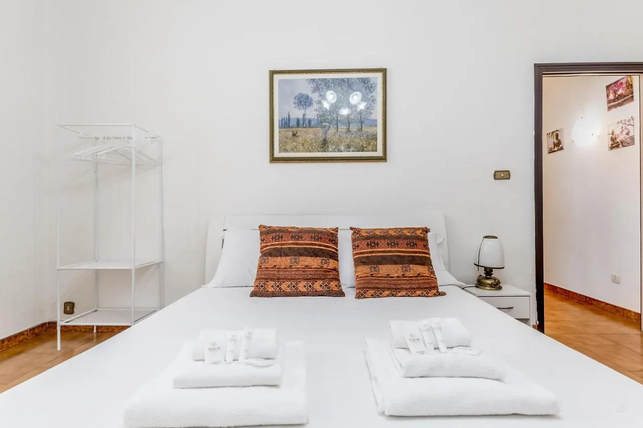 Bbhome Elegant Apartment In Front Of Termini Station Rome Italy