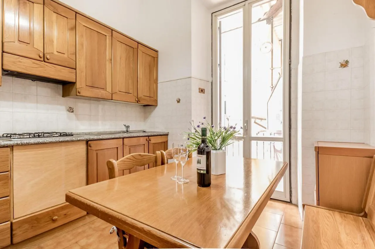 Bbhome Elegant Apartment In Front Of Termini Station Rome